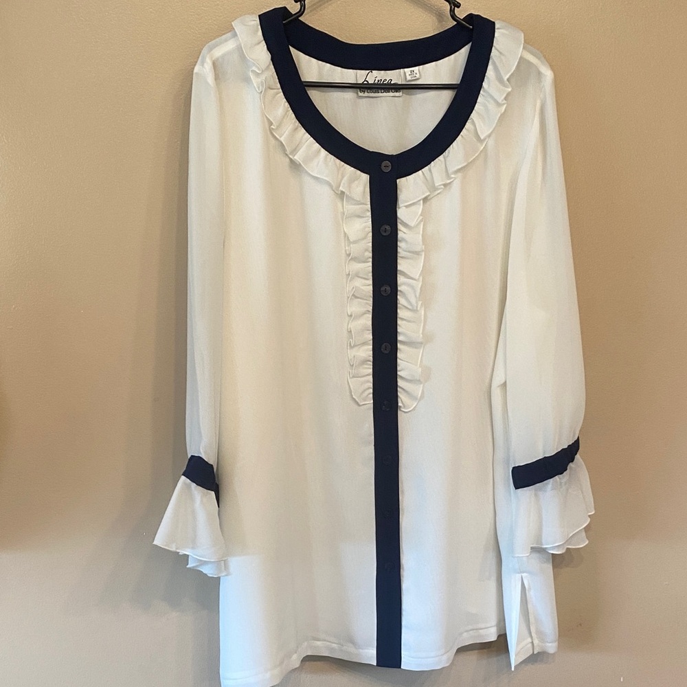 Linea by Louis Dell’Olio White Ruffle Button Blouse with Navy Trim